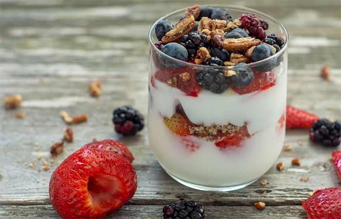 دسر با ماست 